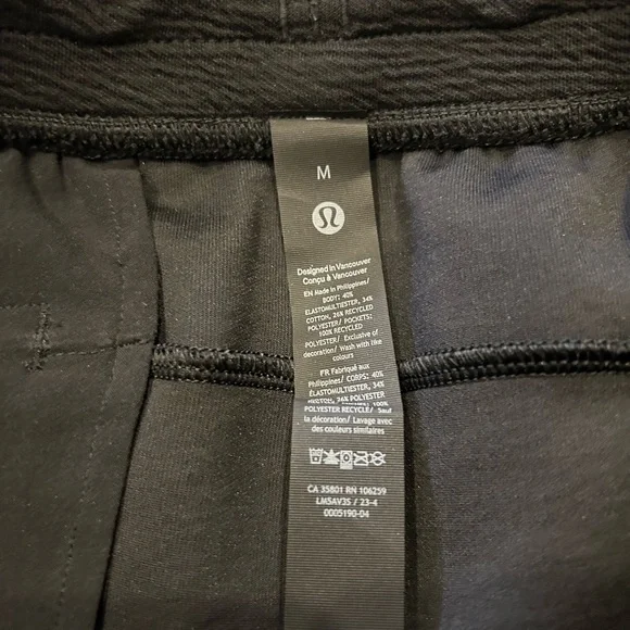 Men’s Lululemon Textured Spacer Joggers, M, $128 - Picture 2 of 4